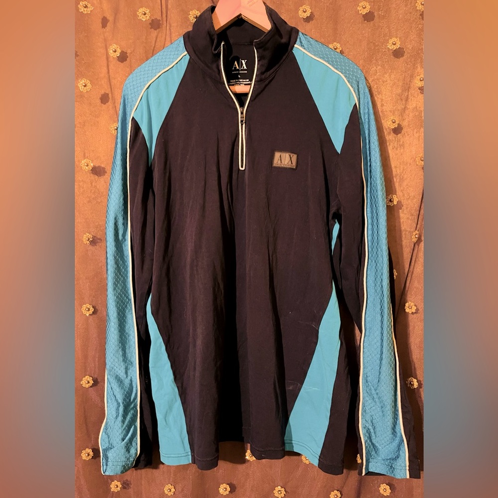 Pre- owned ARMANI EXCHANGE sports top